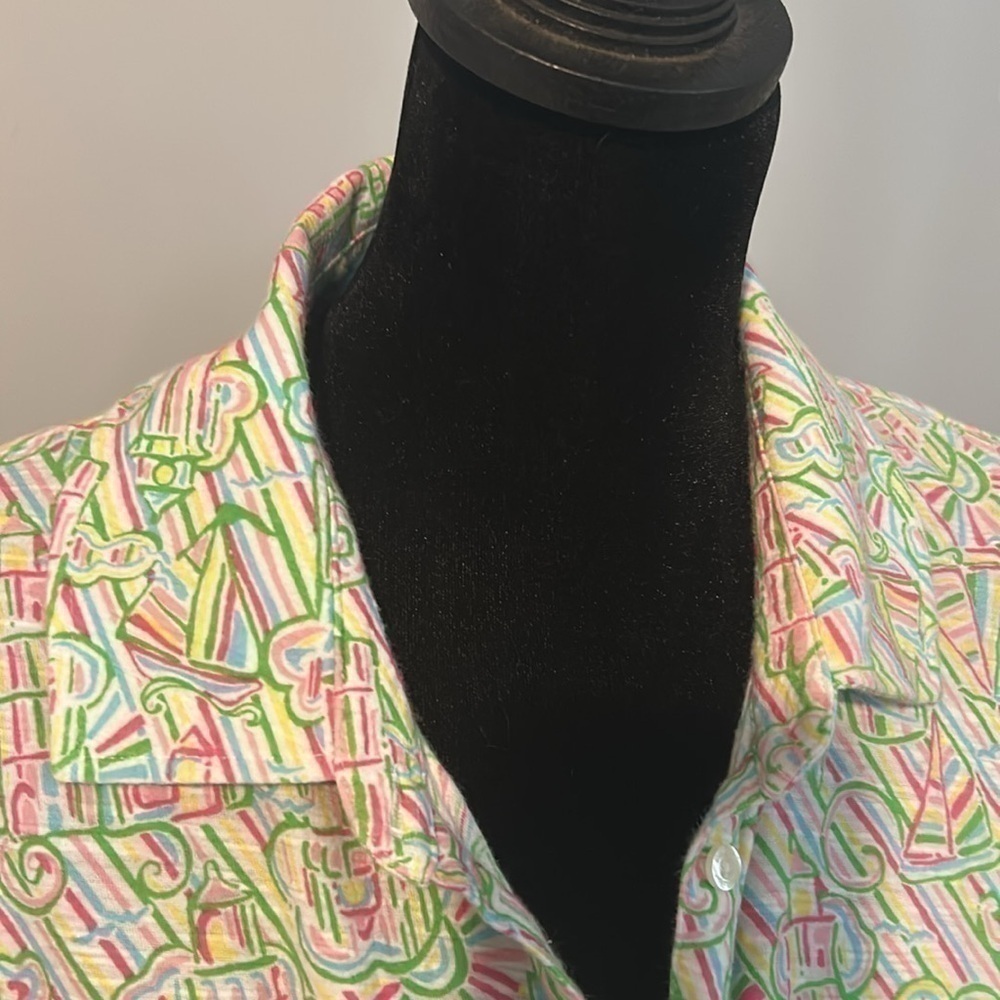 Lily Pulitzer large 3/4 button down  F - Picture 6 of 8